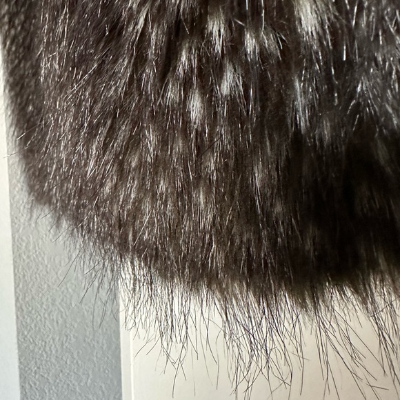 Animal Print Vest - Picture 7 of 11